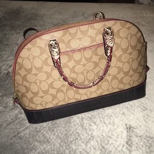 Coach satchel/crossbody bag